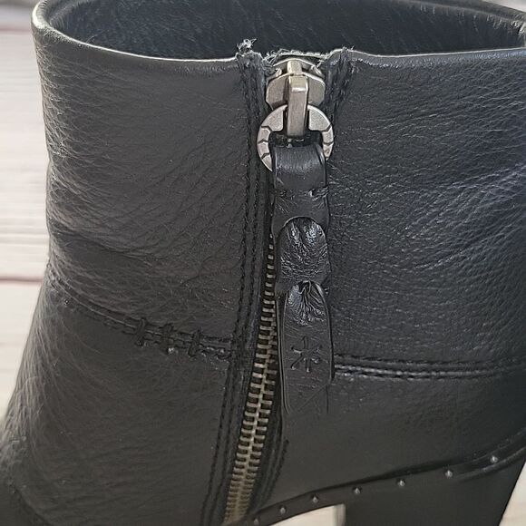 SPLENDID Black Leather Heeled Ankle Boots with Silver Studs Size 7 - Picture 5 of 10